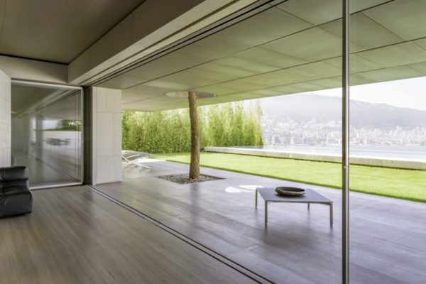 Swiss Made Turnable Corner | Vitrocsa