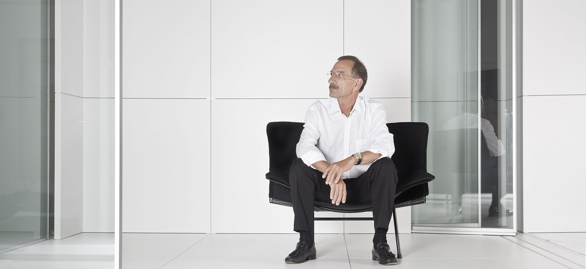 EricJoray Vitrocsa founder is the inventor of the modern minimalist window