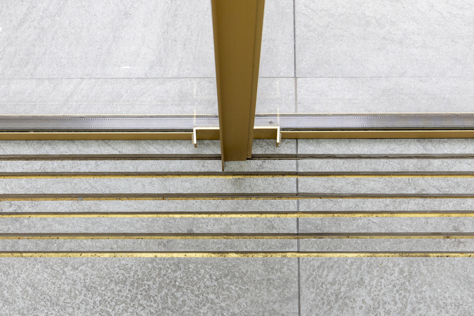 fenetre_vitrocsa_coulissante_restaurant_montecito_paris