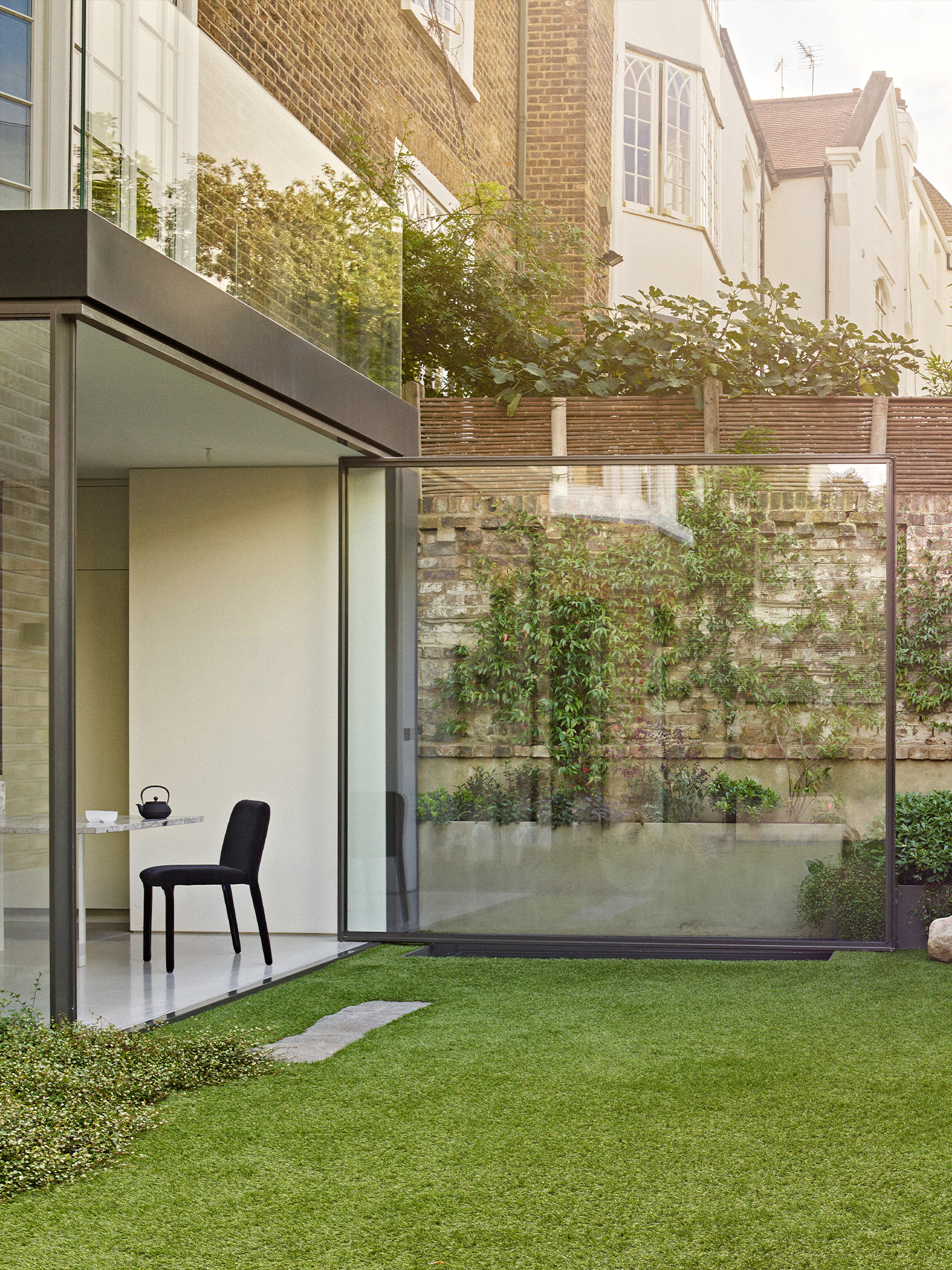 CC_Aubrey_230914_02_recadré Aubrey Road - Audrey Carden of Carden Cunietti London - Guy Archard - Pivoting Vitrocsa